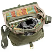 کیف نشنال جئوگرافیک NG RF 2450 Rainforest Medium Messenger - تصویر 2