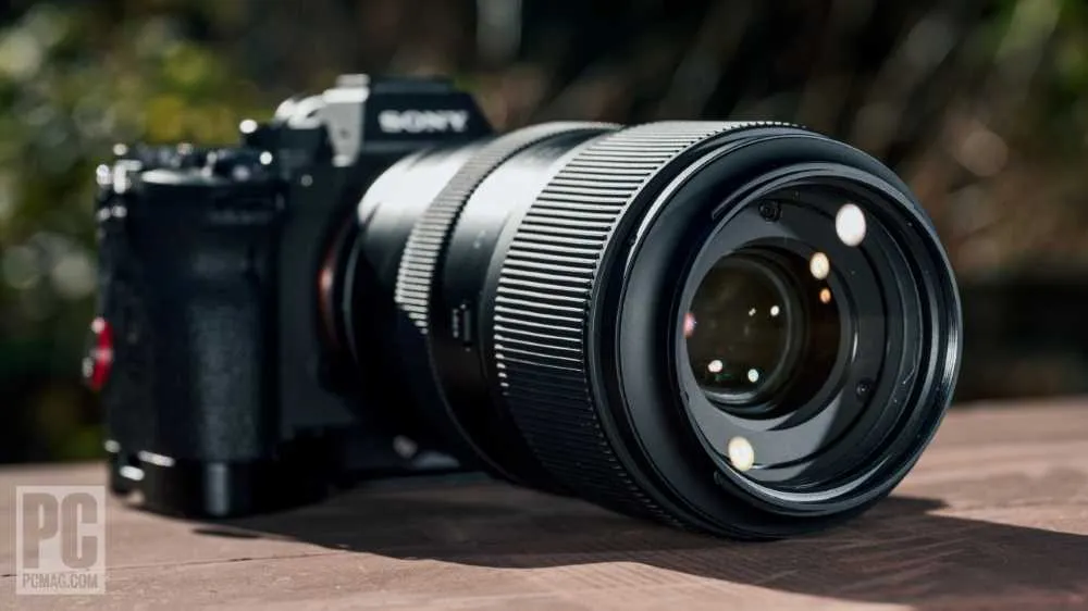 بررسی لنز Tamron 50-400mm F4.5-6.3 Di III VC VXD