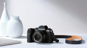 نمای ظاهری دوربین FUJIFILM X-S10 Camera18-55mm