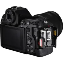 دوربین عکاسی نیکون Nikon Z8 Mirrorless Camera with 24-120mm f/4 Lens - تصویر 3